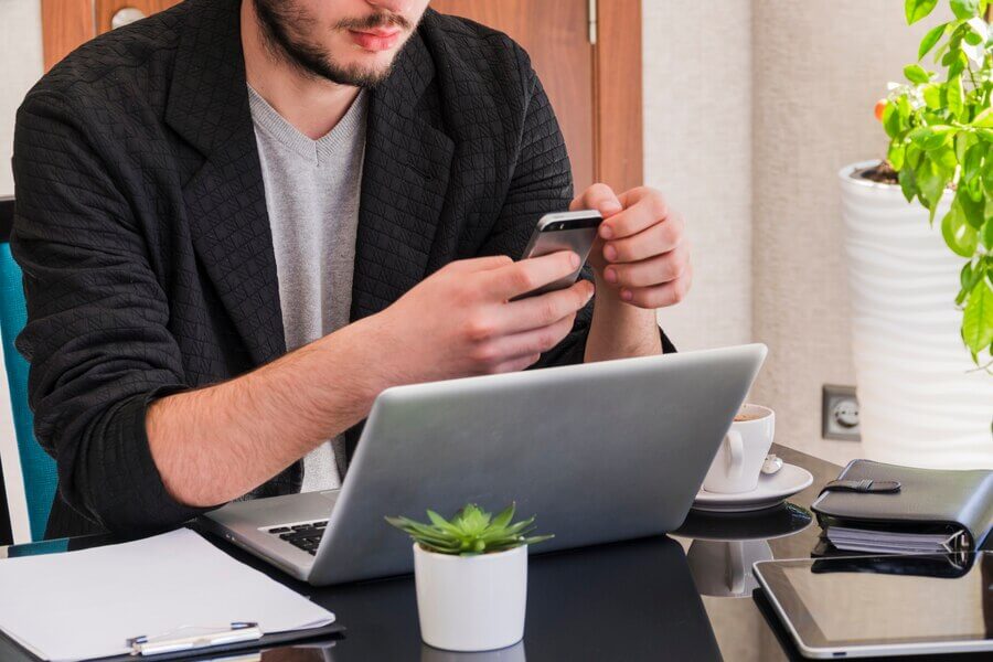 working-cafeteria_23-2148155413 (1)